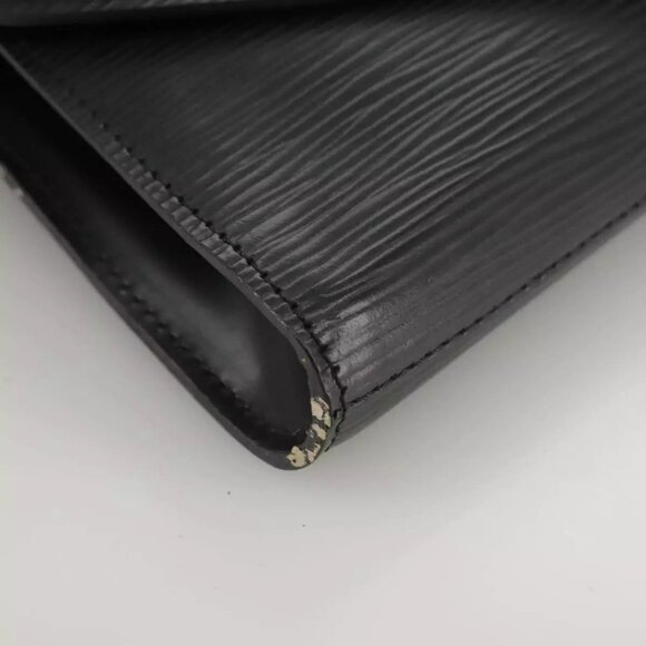 LOUIS VUITTON Epi Art Deco Clutch Bag Black M52632 LV Auth - Picture 10 of 16